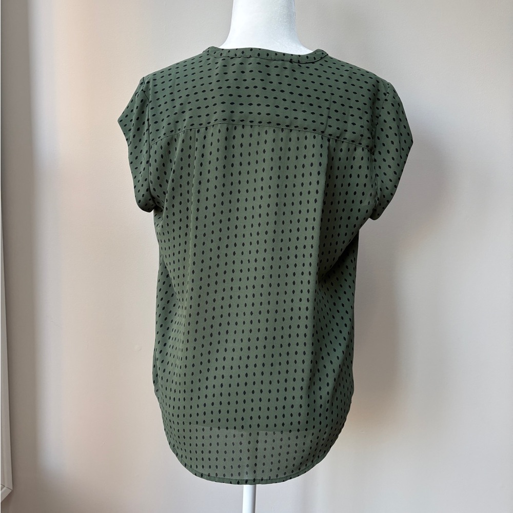 fun 2 fun Green V-Neck Dot Cap-Sleeve Blouse - Picture 3 of 7